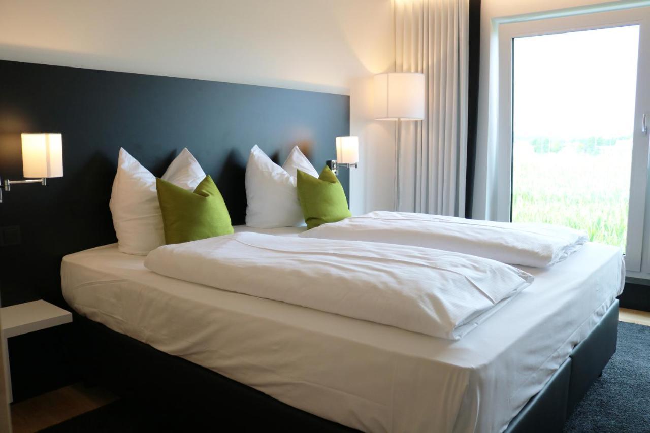Oy Hotel By Wmm Hotels Oy-Mittelberg Esterno foto