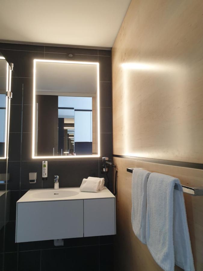 Oy Hotel By Wmm Hotels Oy-Mittelberg Esterno foto